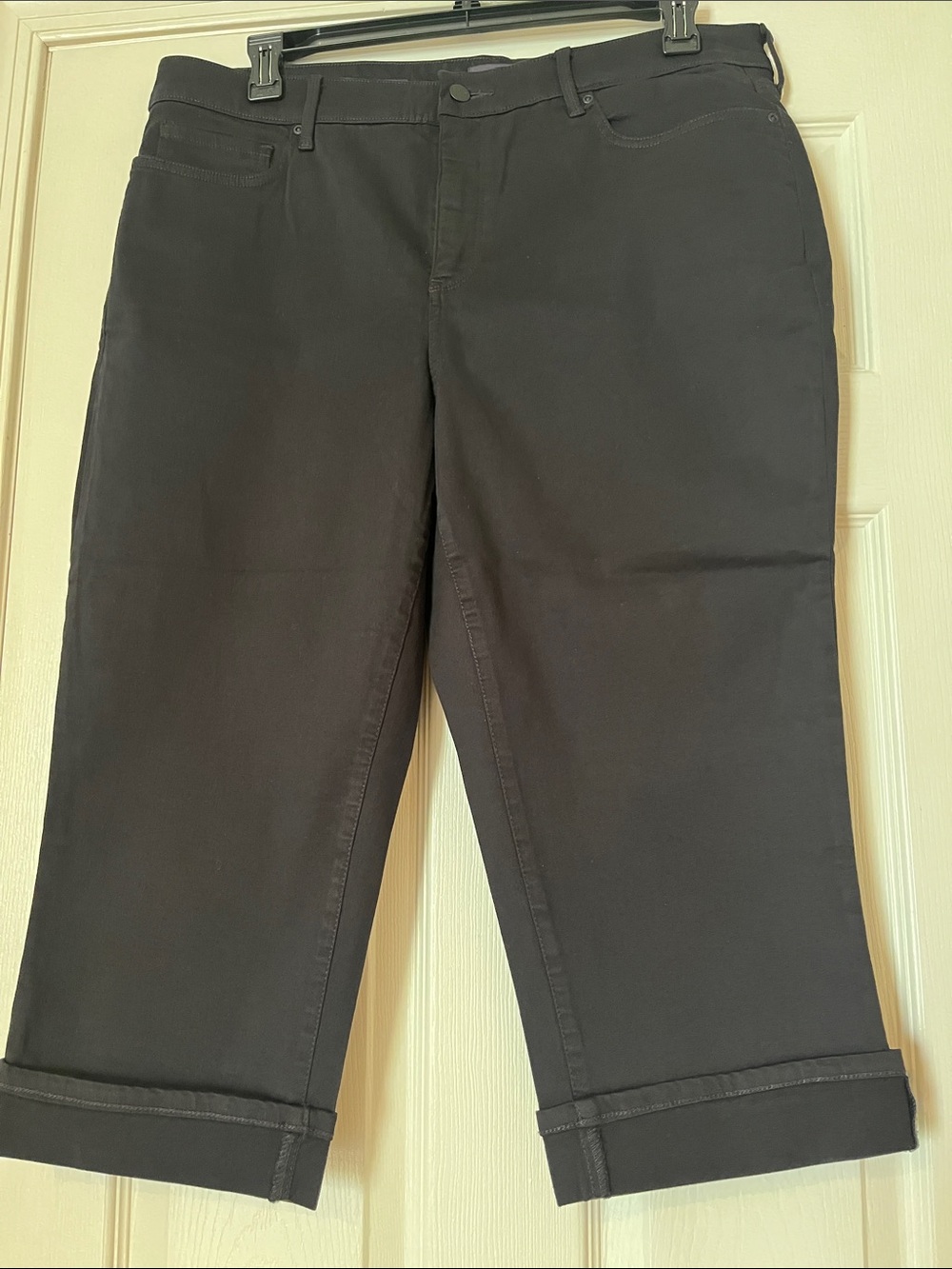 NYDJ Black Cropped Ankle Jeans